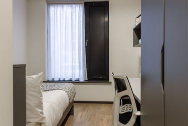 Bronze Plus En Suite - Image 4